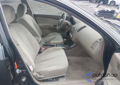 2005 Nissan Altima 2.5 S z USA, uszkodzony, nr VIN 1N4AL11EX5C316965